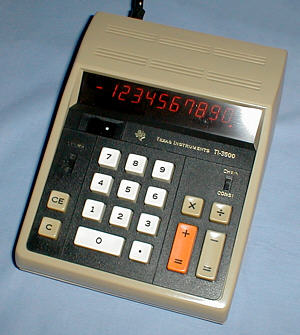 Texas Instruments TI-3500: Draufsicht (gr&ouml;&szlig;eres Bild 73k)