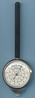 HC-HB Paris Mechanisches Kurvimeter: R&uuml;ckseite (gr&ouml;&szlig;eres Bild 19k)