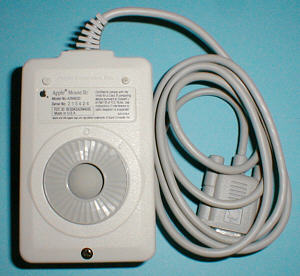 Apple Mouse IIc: bottom view (click for larger image, 75k)