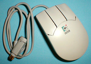 Logitech M-AC13-4MD: top view (click for larger image, 63k)