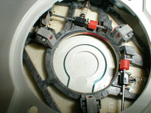 Logitech T-MA CST2: inside (click for larger image, 69k)