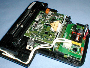 Mustek CG-8000: Detail: Elektronik (gr&ouml;&szlig;eres Bild 108k)